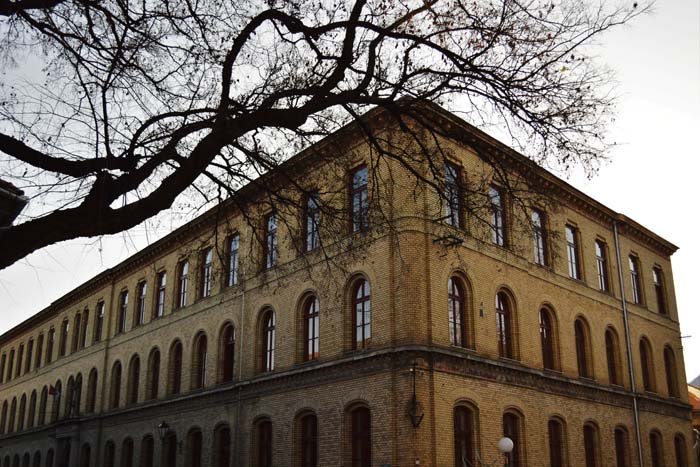 Gimnazija organizuje pripreme za upis na specijalizovana odeljenja