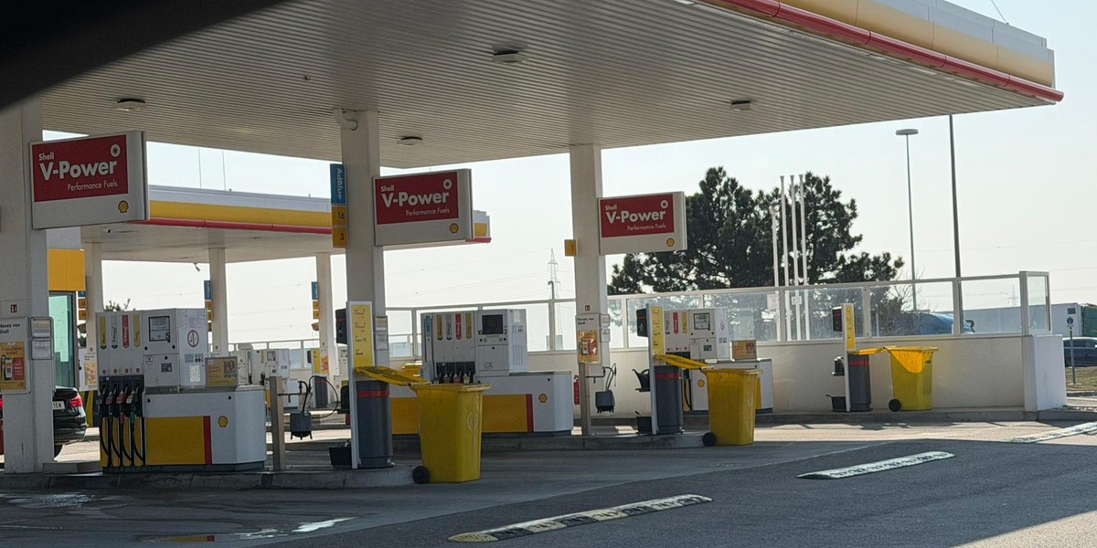 Gorivo u Austriji preko 2,30 evra, Srbija drži stabilne cene