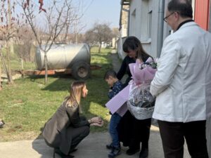 (FOTO) Od ideje do brenda: ministarka Mesarović posetila radionicu u Crvenki